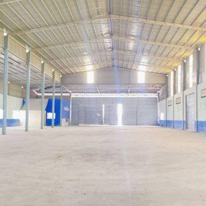 cho thuê kho 3.800m2 mặt tiền nguyễn văn linh có sân rộng 88 triệu