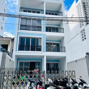 nhà đường nguyễn hoàng 7x20m hầm trệt 4 lầu cho thuê