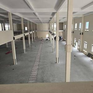 Xưởng dệt nhuộm trong KCN Lê Minh Xuân 3 dt đất 5000m2 giá 150 tỷ