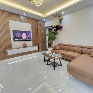 chính chủ cần bán gấp căn ccmn 2pn mới, dt 50m2, full nội thất đường xuân thủy-cầu giấy. giá 1,5 tỷ