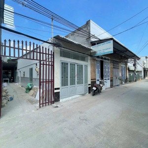 bán dãy trọ 5,6 tỷ trệt lửng 8 phòng, dt 178m2 thổ cư, lộ 4m ôtô tới nhà, an khánh, gần đh y dược