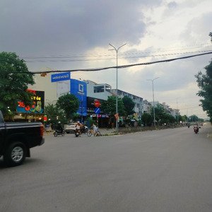 nhà 3 tầng 5x25m khu dân cư kiến á mặt đường 10m - hàng xóm cạnh global city khu dân cư an ninh cao