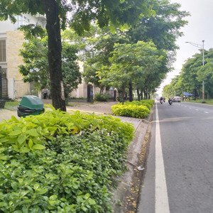 lô góc 1 trệt 2 lầu gara, 138m2, chỉ 8 tỷ lê văn lương gần nguyễn hữu thọ, nhà bè