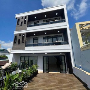 sos!!! chính chủ cho thuê nhà mặt tiền đường trần văn sắc thảo điền quận 2.