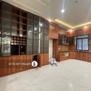 cho thuê nhà phố view hồ tại lakeview city, 5x20 4 tầng đã hoàn thiện có bếp nhà đẹp. lh 