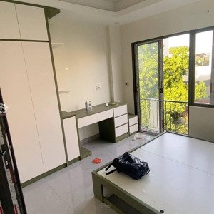 chủ chuyển công tác nên gửi bán nhà 40m2 x 4 tầng tại dương nội.