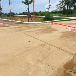 lô góc siêu vip, giá siêu rẻ, trung tâm xã hòa thạch - quốc oai cách đường liên xã 100m 28,5tr/m2