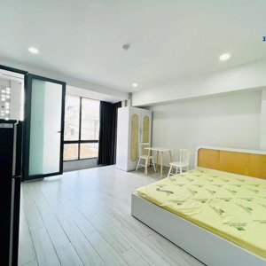 chính chủ cho thuê phòng có bảo vệ an ninh,thang máy nhà xe rộng gần công viên văn hóa gò vấp