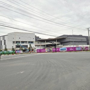 chủ bán gấp lô đất 100m2 tại trung tâm thương mại tp. tân an
