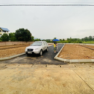 bán gấp lô góc thôn 7, phú cát, quốc oai, trung tâm lõi hoà lạc, gần tổ hợp y tế, công nghệ cao