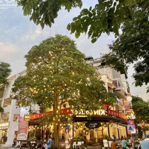 cho thuê nhà mặt phố tại nhân chính, mặt tiền lô góc 20m,diện tích 170m2, 3 tầng