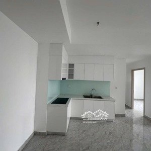 chủ nhà bán gấp để định cư. căn 3pn2wc - diện tích 82m2. giá chỉ 6 tỷ. lh: 