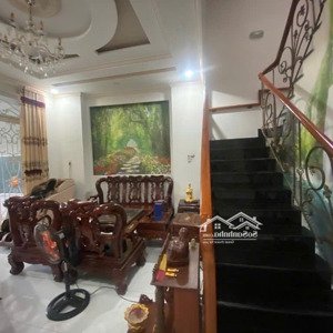 nhà 2mt đường 102 lã xuân oai, tnp a, quận 9 - dt 5.2x21m, 3 tầng, 4pn - cao cấp ở ngay - 7,7tỷ