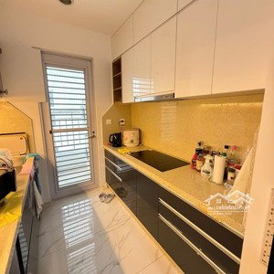 cho thuê chcc the prince residence,23 triệu, 2pn,2wc, 86m2,view đẹp,thoáng mát, lh: 