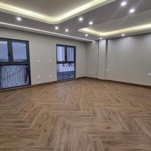 Cho thuê LK mới thông sàn thang máy HDI Mạc Thái Tông, Q Cầu Giấy. DT 100m x 4 nổi 1 hầm. Giá 50tr.
