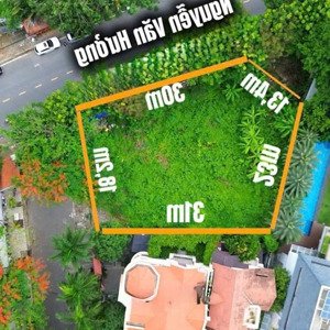 bán đất góc 2mt đường nguyễn văn hưởng phường thảo điền quận 2 tp thủ đức. 876.7m2. 245 tỷ 500