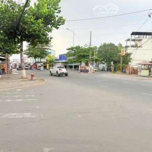 anh trai cần tiền bán lại lô đất đẹp kdc sát đường lê hồng phong giá ngộp