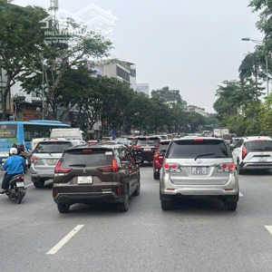 chính chủ cần bán nhà khu phânlô đền lừ diện tích 112m2 5 tầng giá tốt 325 tr 1m 