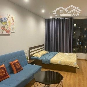 cc gửi bán nhanh căn studio 41m2 giá chỉ 1tỷ290tr tầng 18 đẹp. đủ đồ. lh em: 