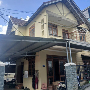 cần bán nhà đẹp tại phường 9, tp. đà lạt giá chỉ 10 tỷ