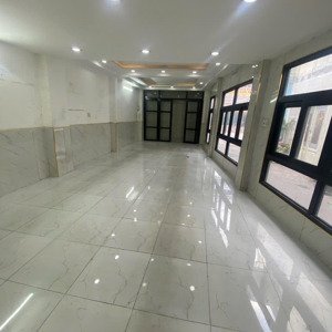 cho thuê nguyên căn góc 2 mặt tiền đường huỳnh tấn phát, quận 7