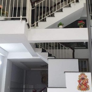 bán nhà chính chủ 5 tầng trung tâm quận 7 gần nguyễn thị thập ô tô vào tận nhà giá tốt t6/2025