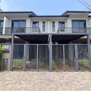 nhà phố trong đại đô thị waterpoint 355ha - vị thế hiếm có 3 mặt sông và liền kề cao tốc