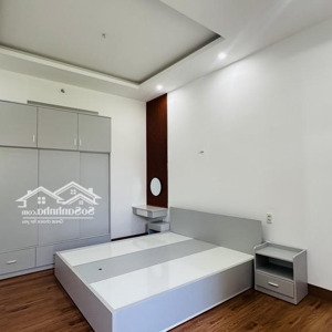 bán gấp tòa căn hộ 6 tầng sát biển mỹ khê ngay phố tây 90m2, ngang 7,4m doanh thu 70 triệu 16,x tỷ
