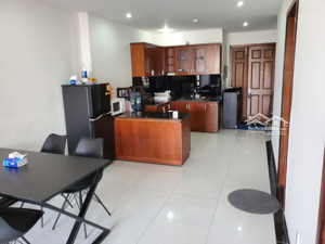 chủ nhà cho thuê căn hộ giai việt 82m2 2 phòng đầy đủ nội thất 12 triệu