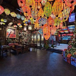 cho thuê nhà mặt phố vạn phúc 200m mặt tiền 12m, phù hợp mọi mô hình café, spa,văn phòng, nhà hàng