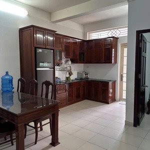 (chủ gửi) cho thuê căn hộ chung cư hưng phú 2pn 70m2 full nội thất gỗ - 6,5 triệu