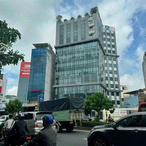 bán nhà mặt tiền bùi thị xuân, phường bến thành, quận 1. dt: 14x25m. xd: 1 hầm + 10 tầng, 250 tỷ
