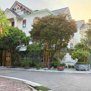 bán biệt thự 200m khu đô thi mỹ đình phố bùi xuân phái, mặt tiền 10m, 55 tỷ