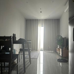cho thuê căn bcons polygon đầy đủ nội thất, nhà mới. giá 8 triệu/tháng. liên hệ bách để cọc nhà
