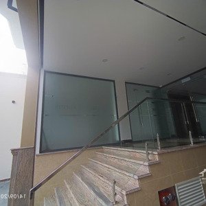 cho thuê mặt bằng kinh doanh mặt tiền đường, khu dân cư đông đúc, an ninh