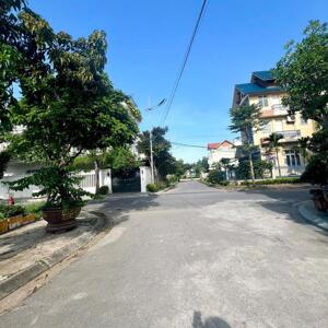 Mrs Tâm Bán đất xây biệt thự 180m2 Nam Sông Lạch Tray, Dương Kinh, Hải Phòng. 37tr/m2