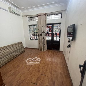 nhà riêng ngõ 197 đường hoàng mai gần đền lừ, dt 50m2 x 3t giá 9tr/th