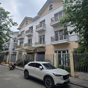 sốc! biệt thự lotus đông trù, cạnh vin cổ loa đông anh giá chỉ có 270tr/m2. dt 176m2; mt 17m