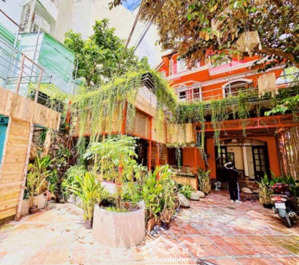 cho thuê biệt thự 201a nam kỳ khởi nghĩa q3, dt: 10x25m nở hậu 15m, trệt 2 lầu, giá 150tr, có hhmg