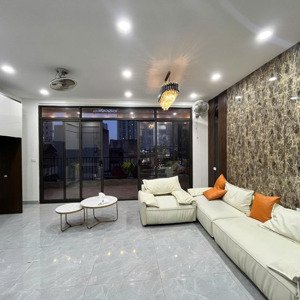 cho thuê gia đình ở, hoặc chuyên gia, nhà đã có sẵn nội thất như hình