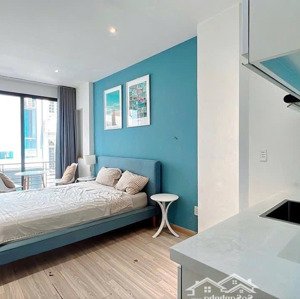 căn hộ studio ban công thoáng, full nội thất tiện nghi ngay trung tâm q1 gần bùi viện, chợ bến thàn