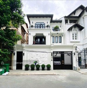 biệt thự nguyễn văn hưởng, p. thảo điền. 200m2 (10 x 20) vuông vức, trệt 2 lầu hồ bơi sân vườn