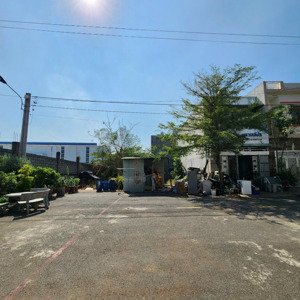 3,15tỷ tl_ngang 6,9m
bán đất 94,2m2 kdc đất mới gần đường lê hồng phong 100m, p.tân bình, tp.dĩ an