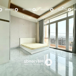 phòng mới xây có ban công đầy đủ nội thất - gần công viên phú lâm - trung tâm tên lửa - giáp quận 6