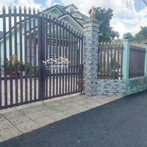 bán nhà hiệp thành tdm bình dương chủ kẹt tiền bán gấp. dt: 396m2