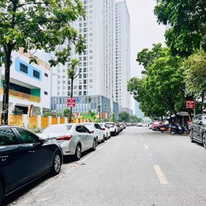 mặt ngõ 8m - nhà trung kính : 45m2 7 tầng - mặt tiền 5m - oto đỗ cửa 24/24 - nhà đẹp.