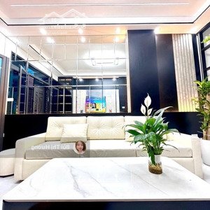 bán nhà riêng trần khát chân, hai bà trưng. 56m2 x 5 tầng, thang máy nhập khẩu,giá chỉ 10.25 tỷ