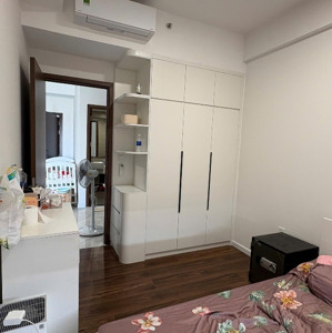 căn 1pn+ 1 full nội thất view công viên thoáng tầng trung