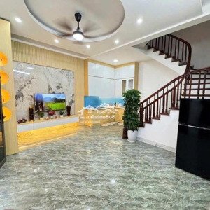 tìm người ở ghép hoặc cho thuê lại cả căn 288 hoàng mai