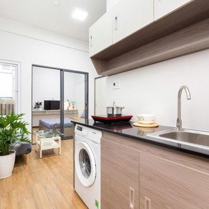 căn hộ ngay trung tâm quận 4, view cửa sổ siêu chill, gần nhà thờ xóm chiếu, sát quận 1, quận 8